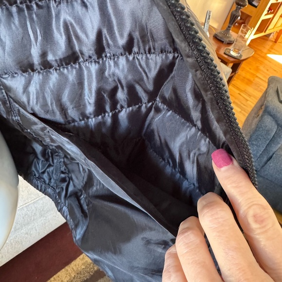 Avalanche Men’s Black Puffer Jacket Zip Up size medium Lightweight - Picture 7 of 13